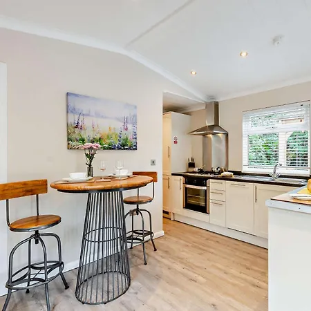 1 Bed In Coniston Water 50081 Дом отдыха *