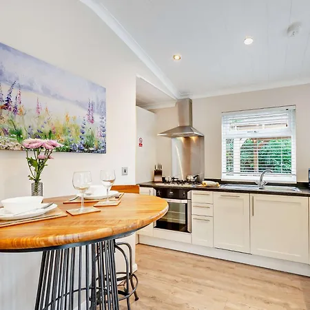 1 Bed In Coniston Water 50081