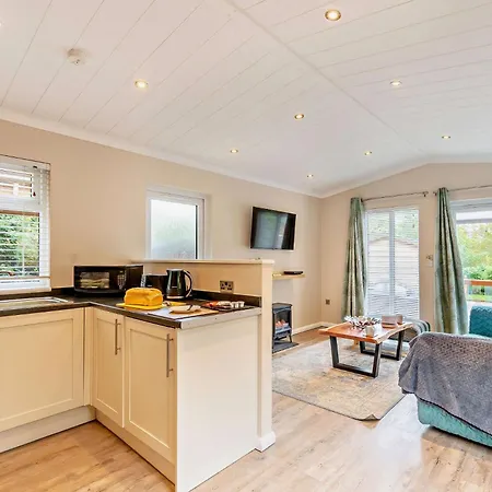1 Bed In Ulverston Oc-50081 Lodge *